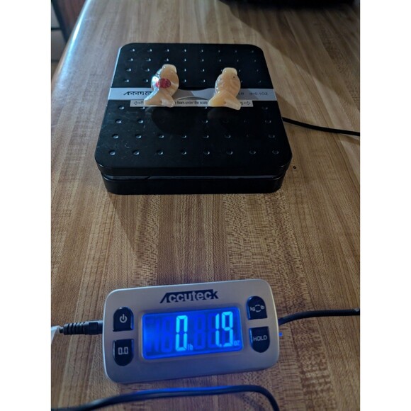 Vintage Pair Mexican Onyx Carved Fish Charms Stone Amber Hecho En Mexico - Picture 13 of 13